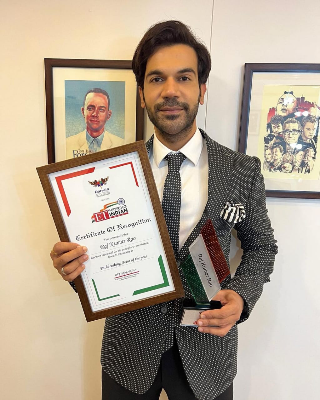 Rajkummar Rao Honoured With Pathbreaking Actor Of The Year At ET Inspiring Indian Awards 2022