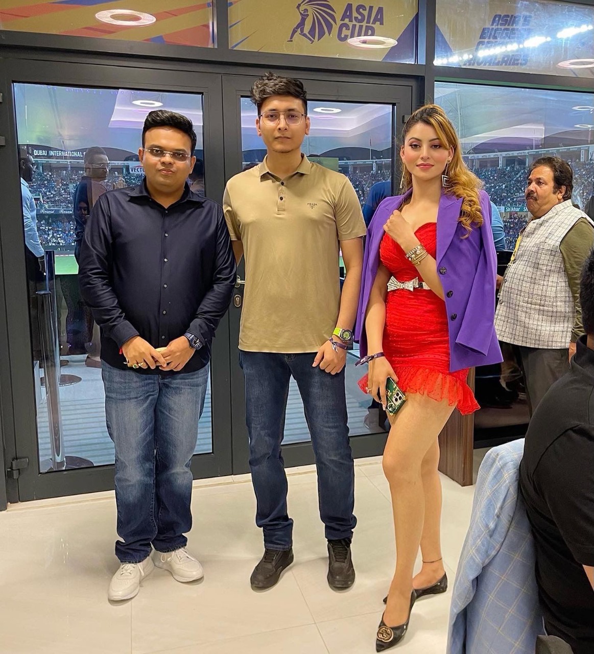 Urvashi Rautela Amit Shah’s son Jay Shah & Yashraj Rautela happily posing together at Asia Cup 2022 Ind vs Pak match