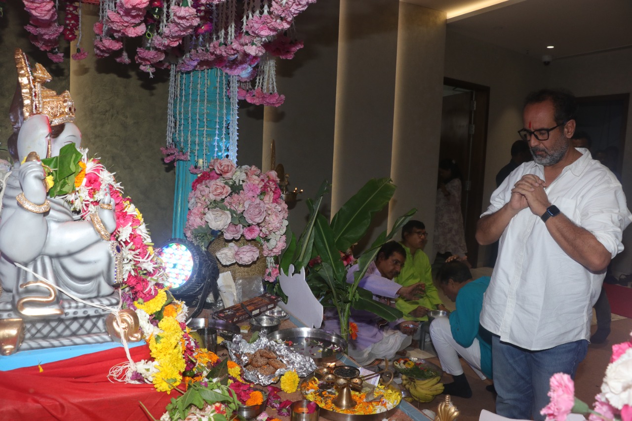 A star studded Ganpati Mahotsav at the T-Series office!
