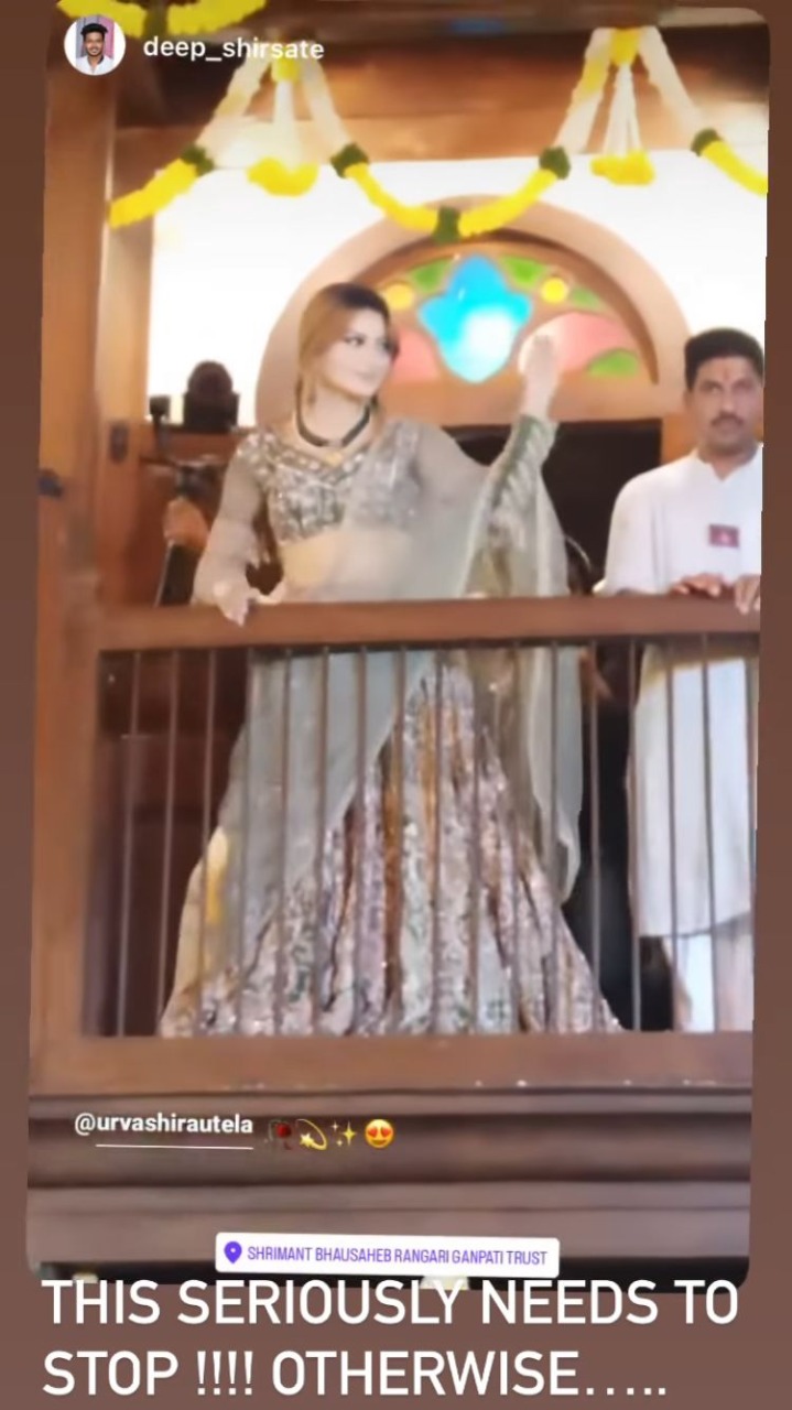 Urvashi Rautela Yet Again Handles Rishab Pant's Chant With Grace and Diginity As She Visits For Ganpati Darshan