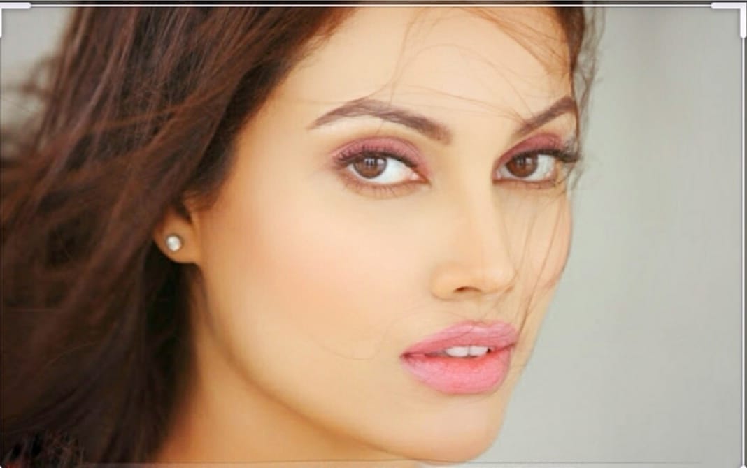 Beautiful and the best – She is pretty, charming, and a hundred percent - Woman of Steel – One amazing personality! Ms Nikii Daas