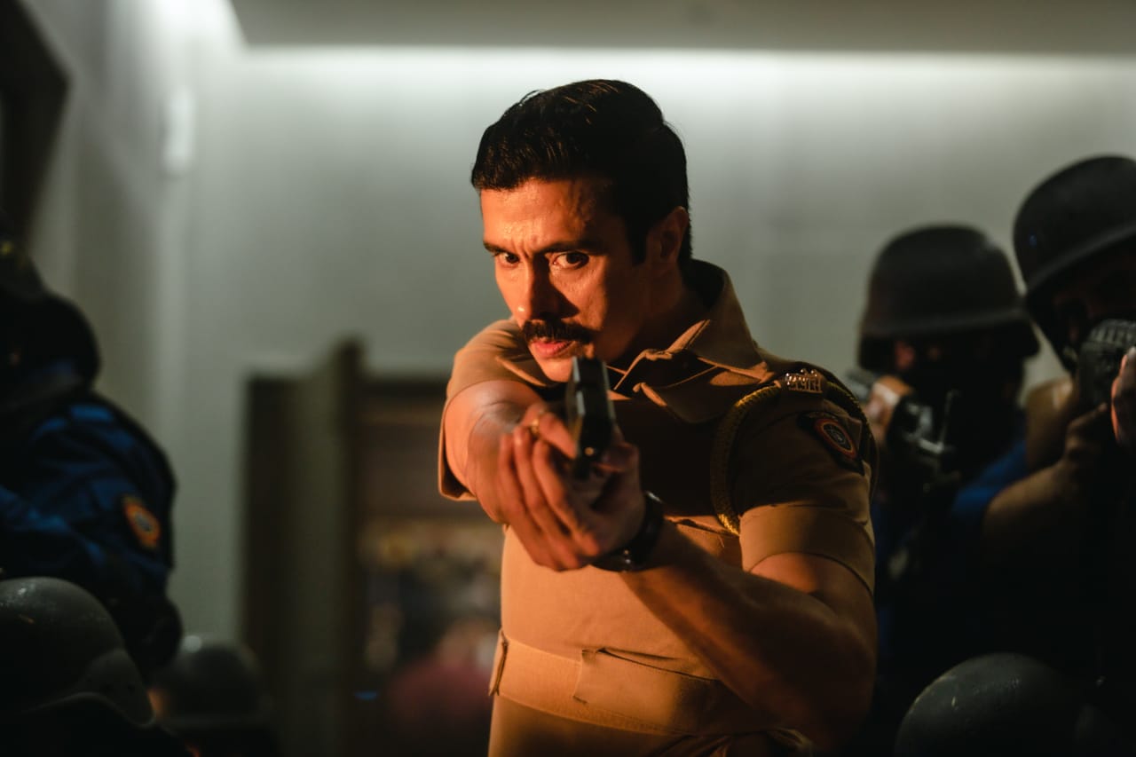 Darshan Kumaar reveals that he was stumped and intrigued by the script of Dhokha - Round D Corner!