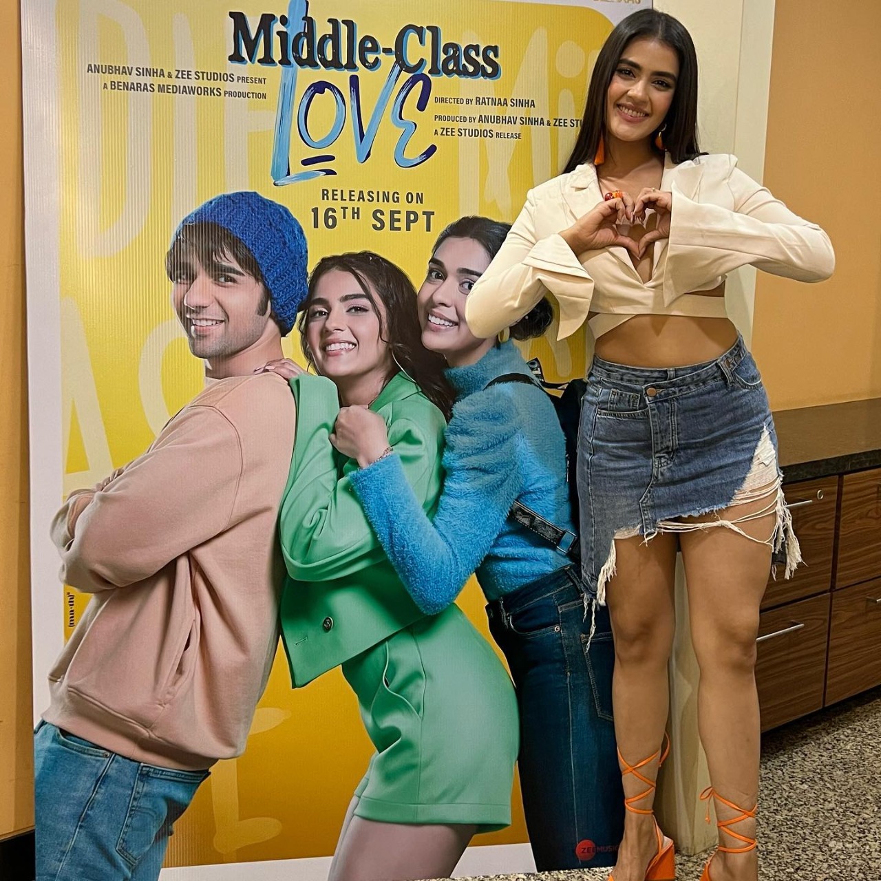 Kavya Thapar Feels Overwhelmed With The Responses To Her Character Sysha, In her debut film, Middle Class Love, says, "Hard work has finally paid off."