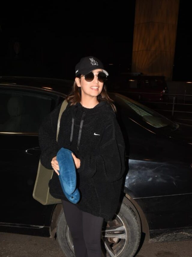 Yami Gautam Dhar was spotted at the airport, heading to Chicago for the premiere of her film ‘Lost’