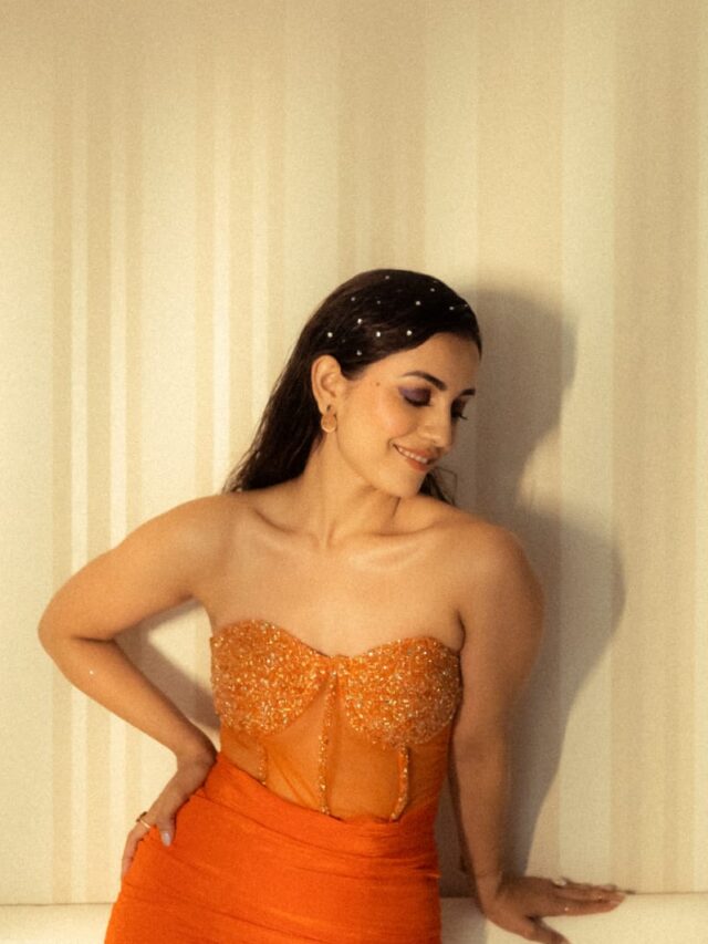 Actress Esha Kansara Slays In Mermaid Look; Sizzling Photos Storm The Internet