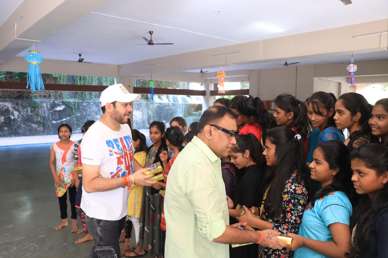 Dream Girl Director Raaj Shaandilyaa celebrates Diwali with his orphanage Dream Girls