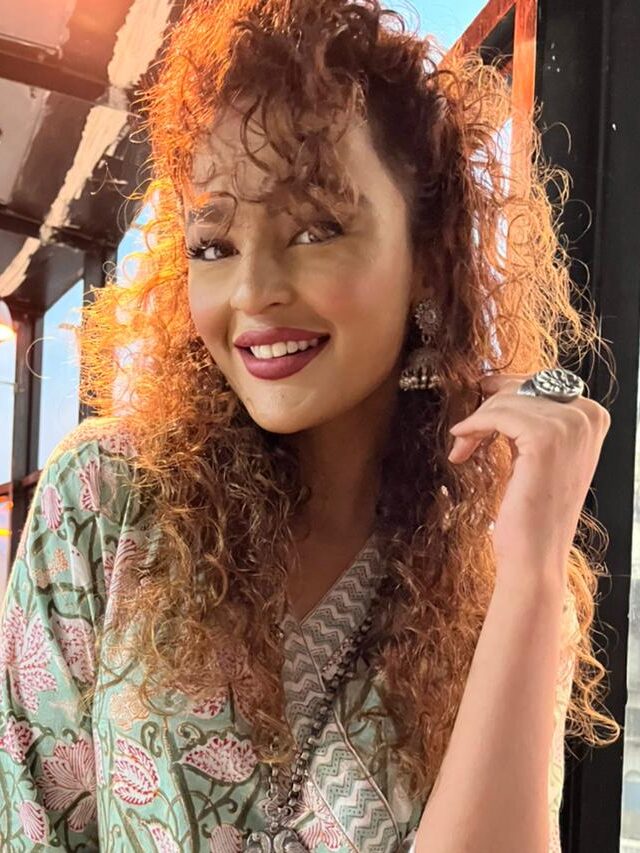 Diwali 2022 -This Diwali Seerat Kapoor Shares Tips To Keep The Festive Weight Off