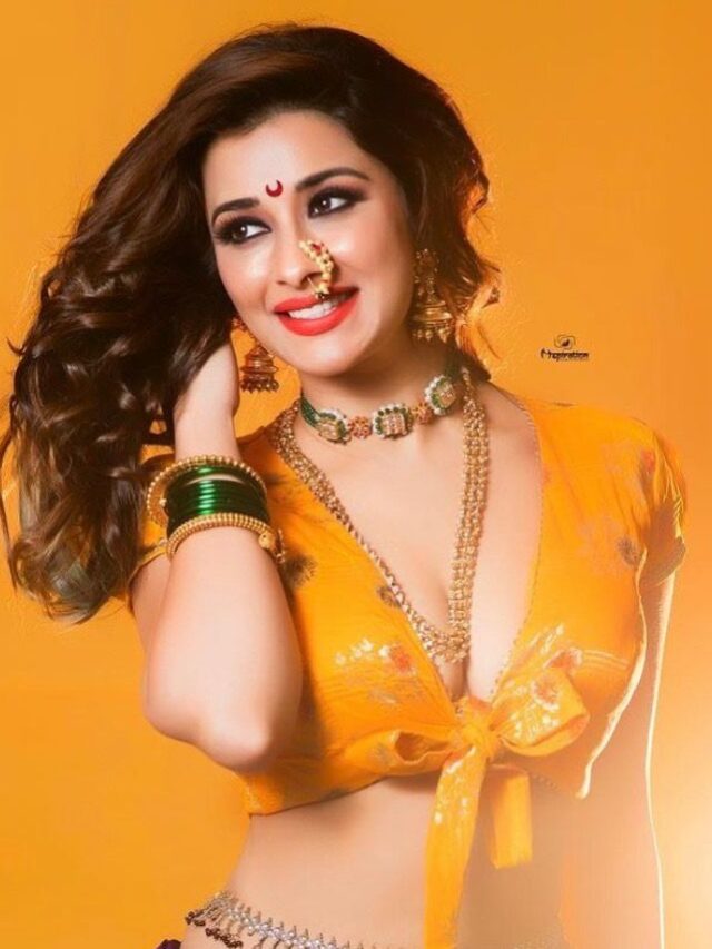 Nyrraa M Banerji’s tribute to Madhuri Dixit’s Humko Aajkal Hai Intezaar from Sailaab is electrifying