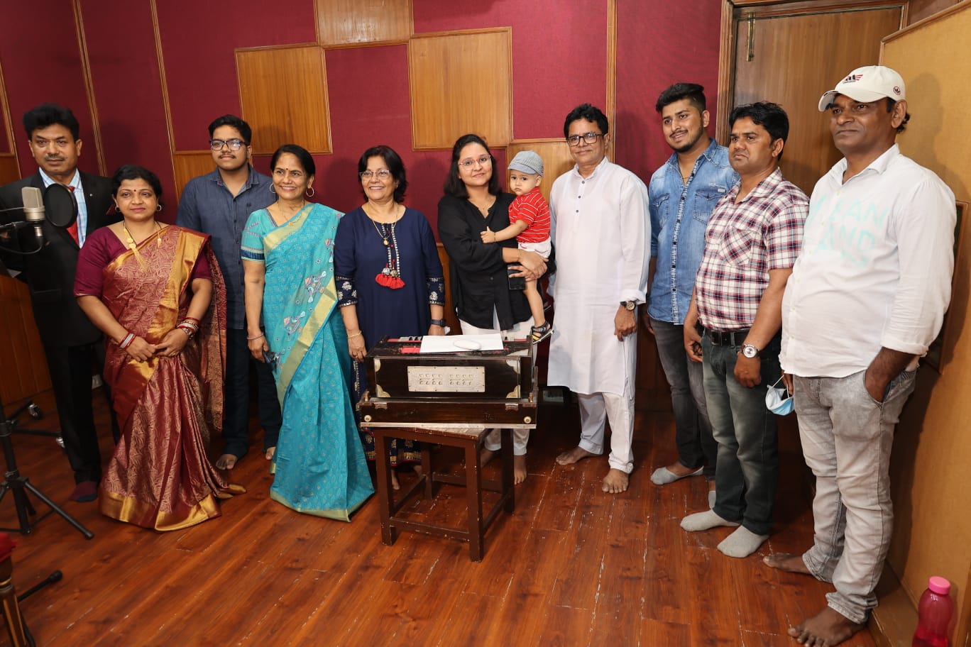 Grand release of Ghazal album Tinka Tinka