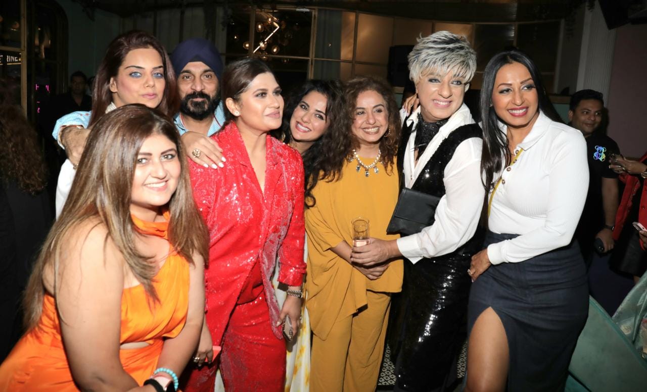 Star studded birthday bash of Designer Manali Jagtap