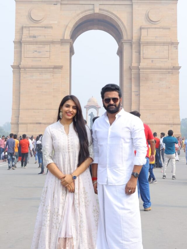 Rishab Shetty promotes Hombale Films’s mega blockbuster Kantara at India Gate, Delhi; Check out!