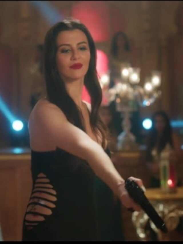 Giorgia Andriani Sparks Fire With Her Sizzling Hot Chemistry In "Dil Jisse Zinda Hai" Along With Gurmeet Choudhary