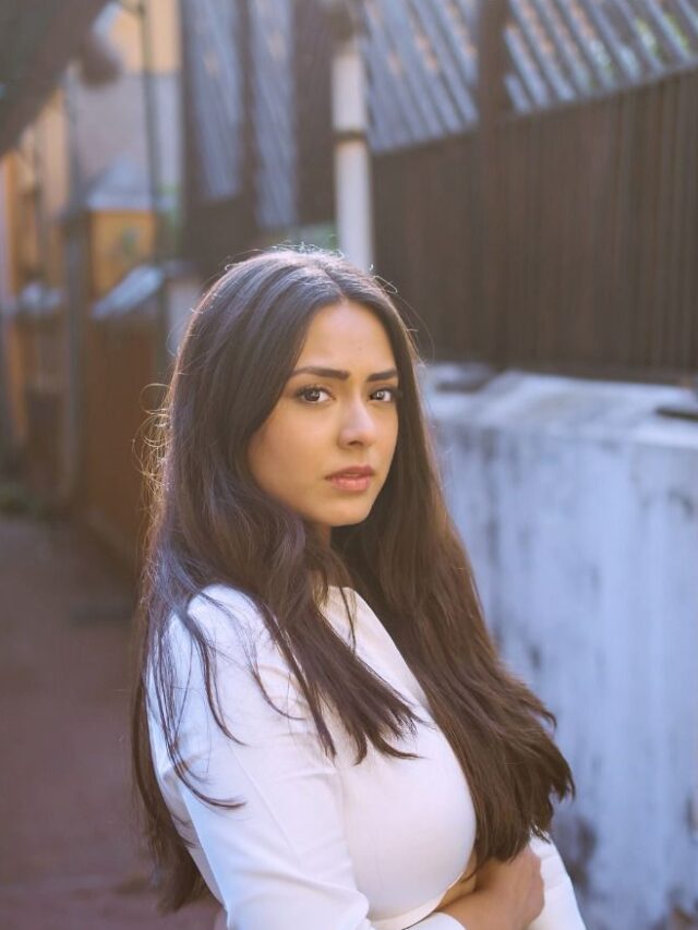 Deeksha Kanwal Sonalkar: I never planned to become an actor!