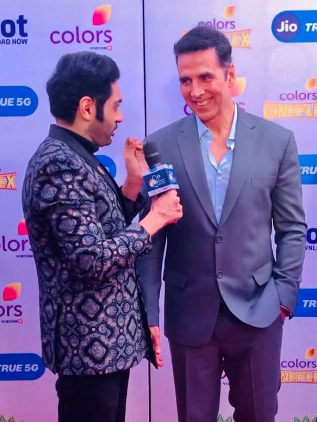 Karan Singh Chhabra got a taste of Akshay Kumar and Aayushmann Khurana 's sense of Humour while hosting IFFI closing ceremony