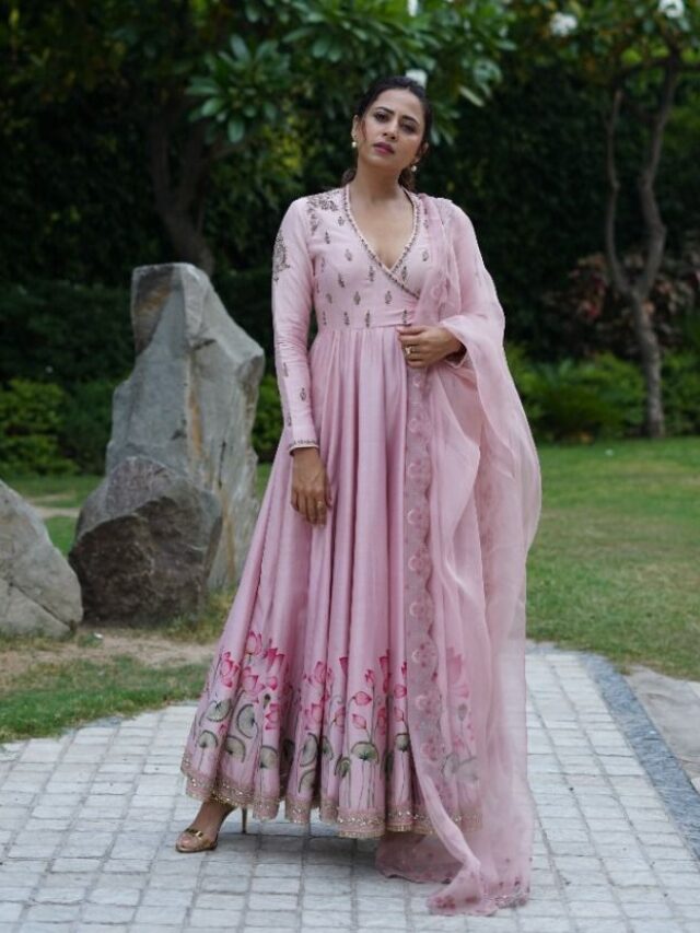 Sargun Mehta’s the only Punjabi actress in Asian Stars of 2022!