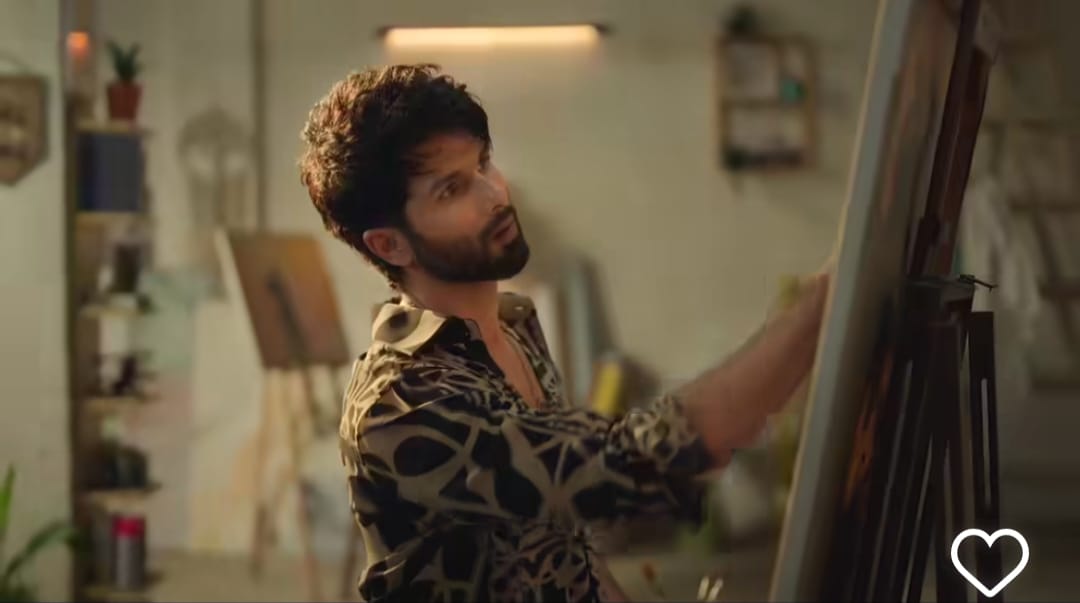 Shahid Kapoor teases fans about his ‘new phase’, drops hints about Prime Video’s upcoming original, Farzi