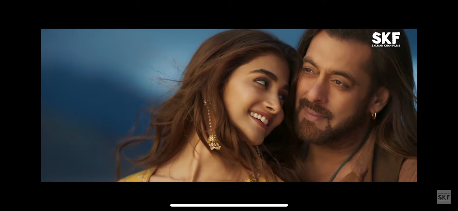 Ready to win our hearts yet again, Pan India Star Pooja Hegde steals the show in the 'Kisi Ka Bhai Kisi Ki Jaan' teaser
