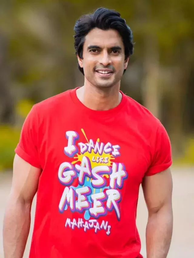 Hotness Alert: Handsome hunk Gashmeer Mahajani all suited up in a blue Tuxedo as he does a Photoshoot to promote his upcoming show “Ishq Mein Ghayal”