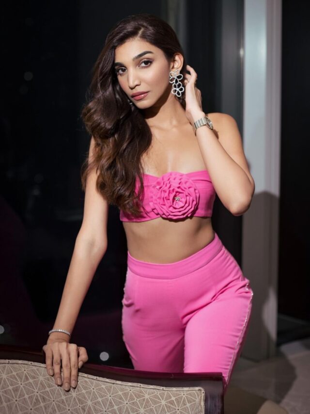 Juhi Godambe will represent India at New York Fashion Week 2023