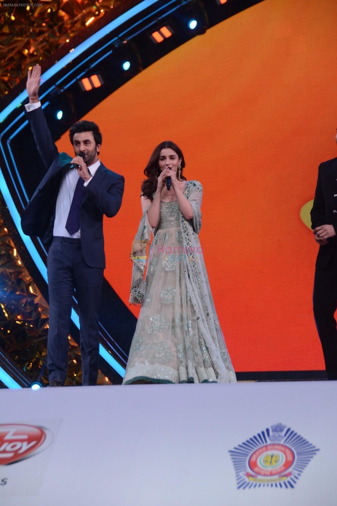 "Alia Bhatt and Ranbir Kapoor Shine at Dadasaheb Phalke International Film Festival Awards 2023"