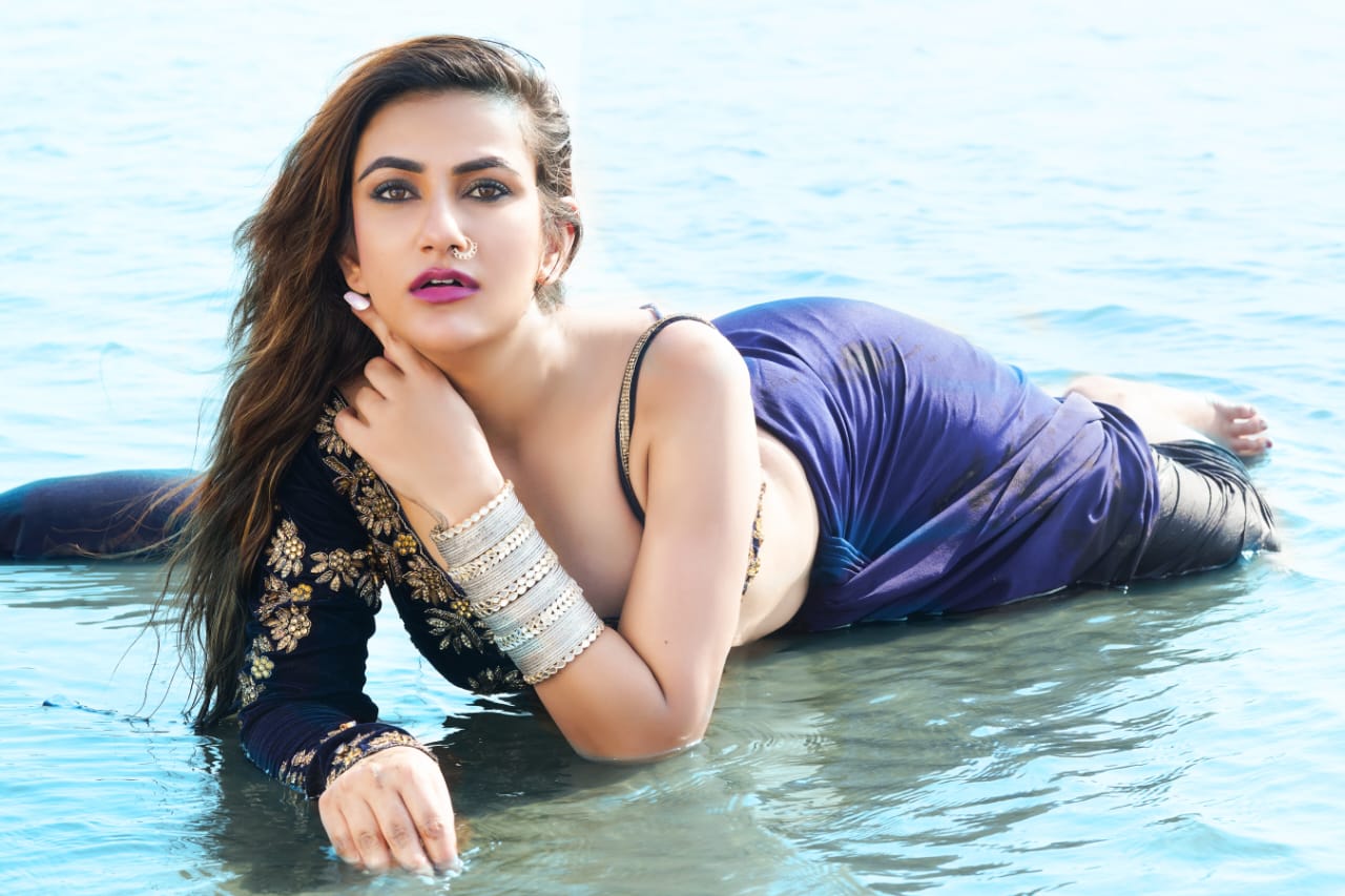 Ruchi Gujjar: Mesmerizing Photoshoot  in Saree has left everyone awestruck