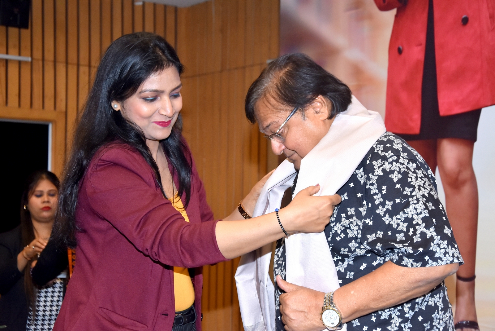 "Mujhse Kehte To": Renowned RJ Rekha Launches Her Debut Poetry Collection