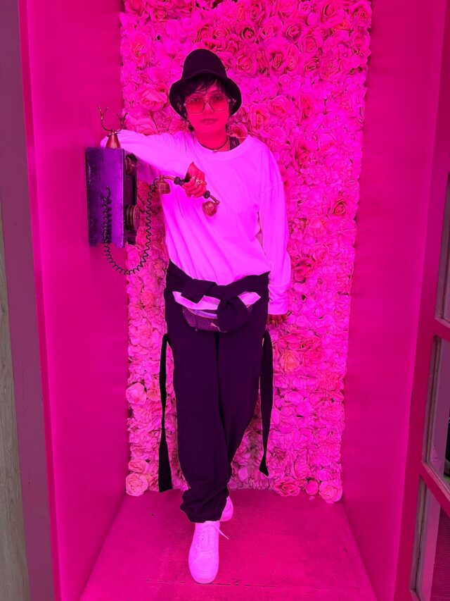 Manisha Ranawat in black hat, white T-shirt, black baggy pants, white sneakers; Look at her Casual yet Chic outfit!