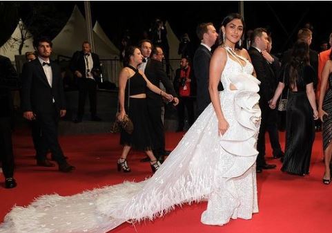 Mrunal Thakur: A True Fashionista at Cannes with Stunning Falguni and Shane Peacock Gown