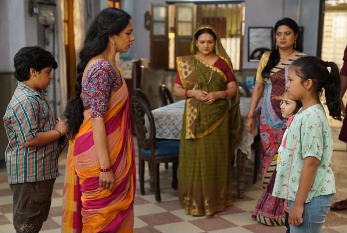 &amp;TV's shows Doosri Maa, Happu Ki Ultan Paltan and Bhabiji Ghar Par Hai promise surprising twists and turns!