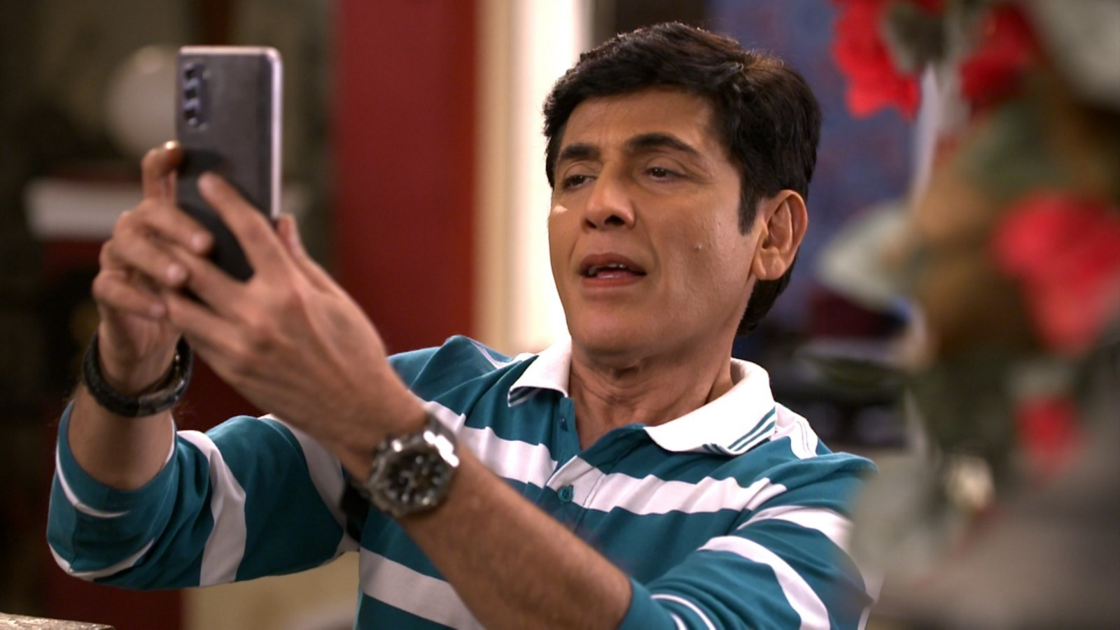 Vibhuti Narayan Mishra turns photographer!