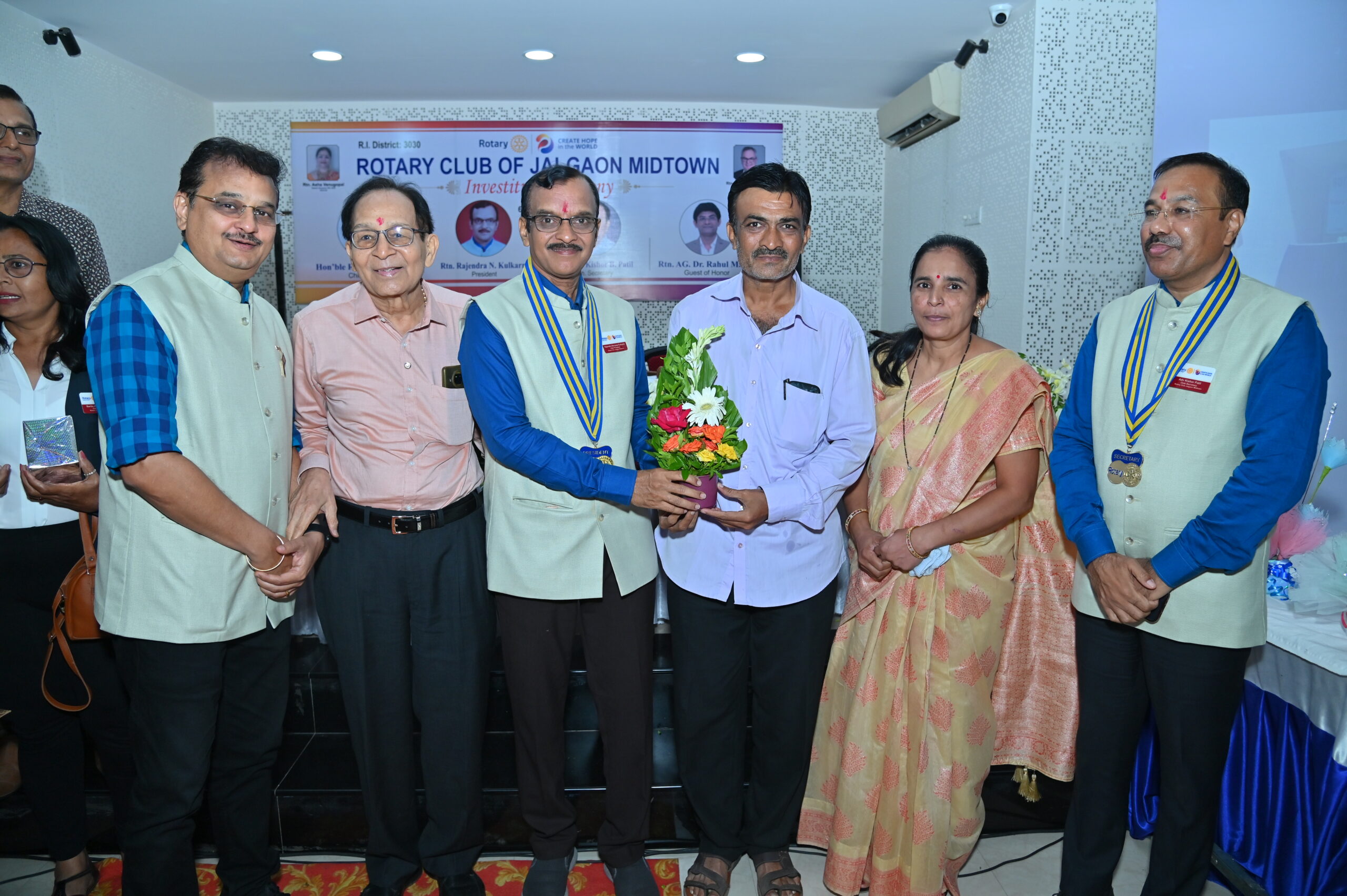 Rajendra N Kulkarni appointed as 37th President for “Rotary Club of Jalgaon Midtown.