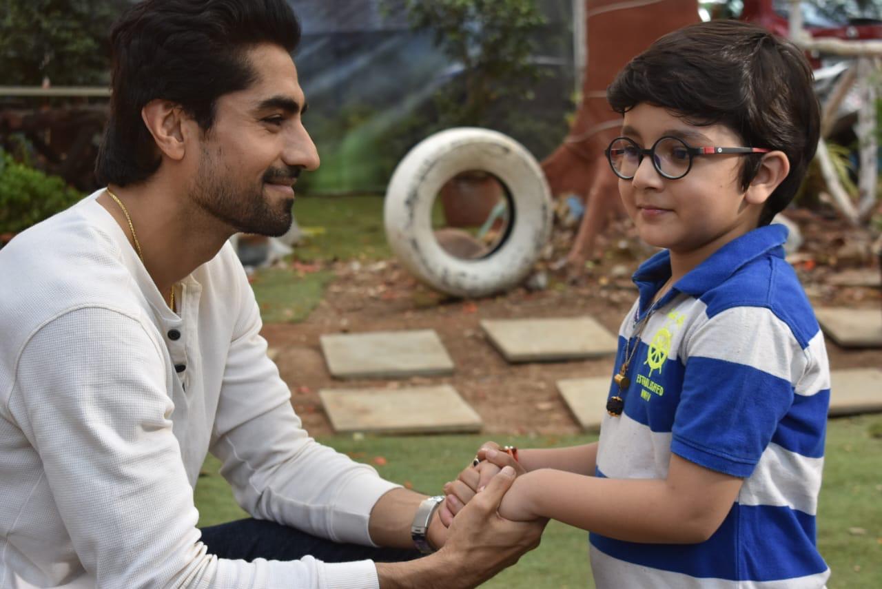 In the upcoming episodes of Yeh Rishta Kya Kehlata Hai, Abhimanyu will take on the role of Abhir's father