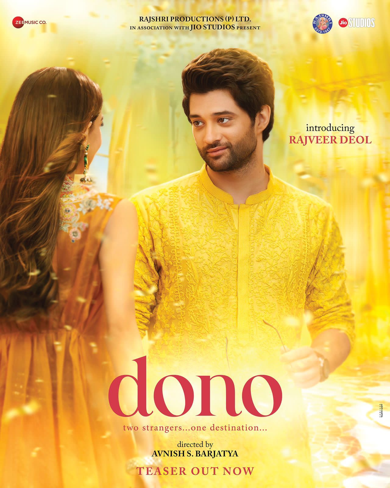 Paloma's Debut in Rajshri's "Dono" Teaser Leaves Audiences Eager for More!