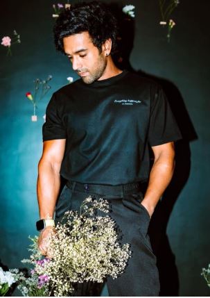 Pulkit Samrat and Zoya Akhtar's Dynamic Collaboration Shines in Made in Heaven 2