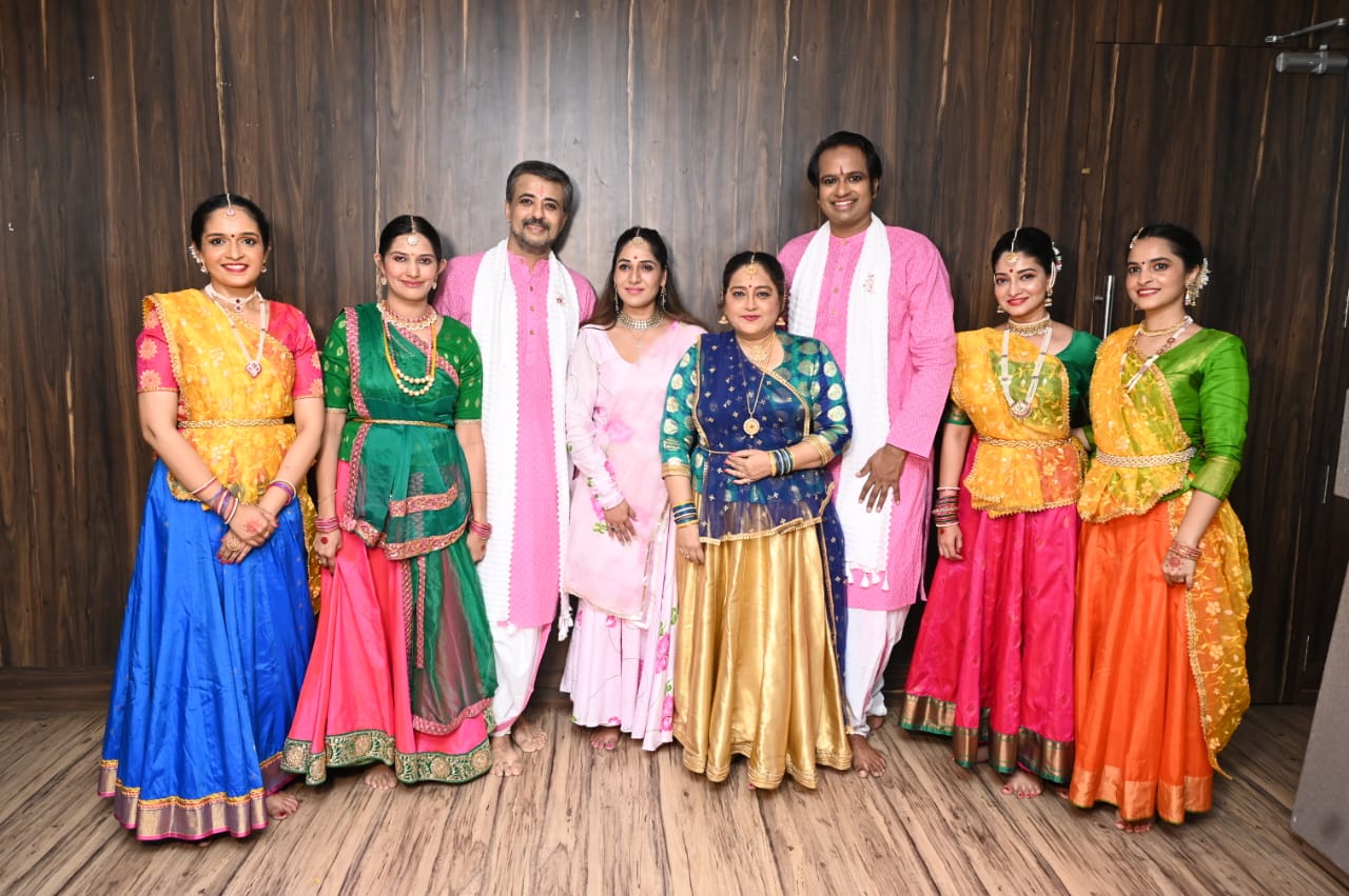 "Celebrating the Kathak Rishi Couple: A Tribute to Padma Shri Dr. Puru Dadheech and Dr. Vibha Dadheech"