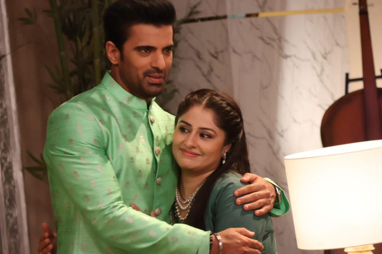 "Junooniyatt" Unveils High-Stakes Drama and Emotional Turmoil in Latest Episode