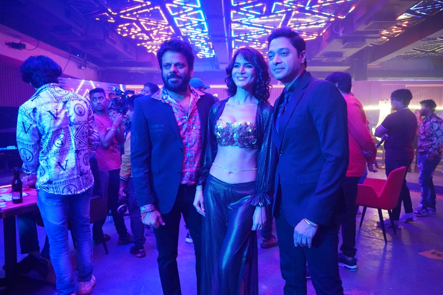 Shreyas Talpade and Jashn Agnihotri Deliver an Ultimate Romantic Treat in "6 Ekkey"