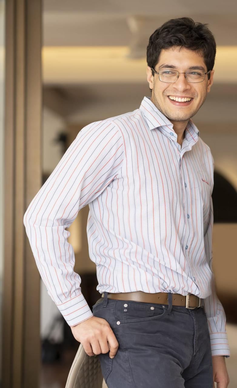 Aamir Khan Announces Son Junaid's Debut as a Producer with "Pritam Pyaare" Reveals He Will Have a 5-Minute Cameo in It