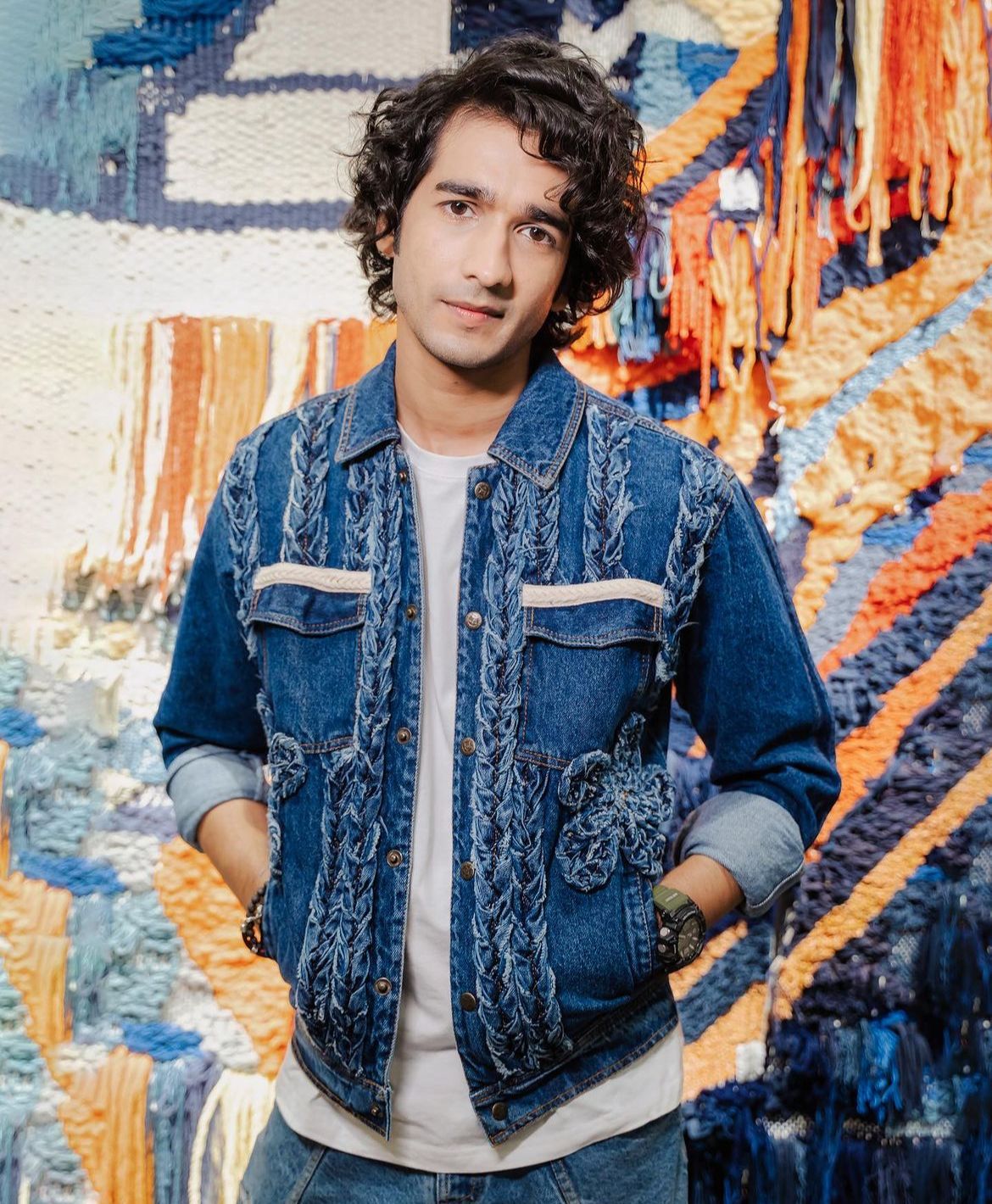 Shantanu Maheshwari Continues Promoting 'Campus Beats' and 'Aakhir' Despite Foot Injury