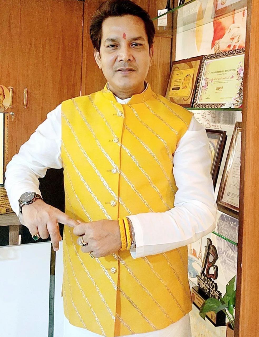 Unlock the Blessings of Sharad Navratri: A Day-by-Day Guide with Astrologer Dr. Acharya Vinod Kumar Ojha