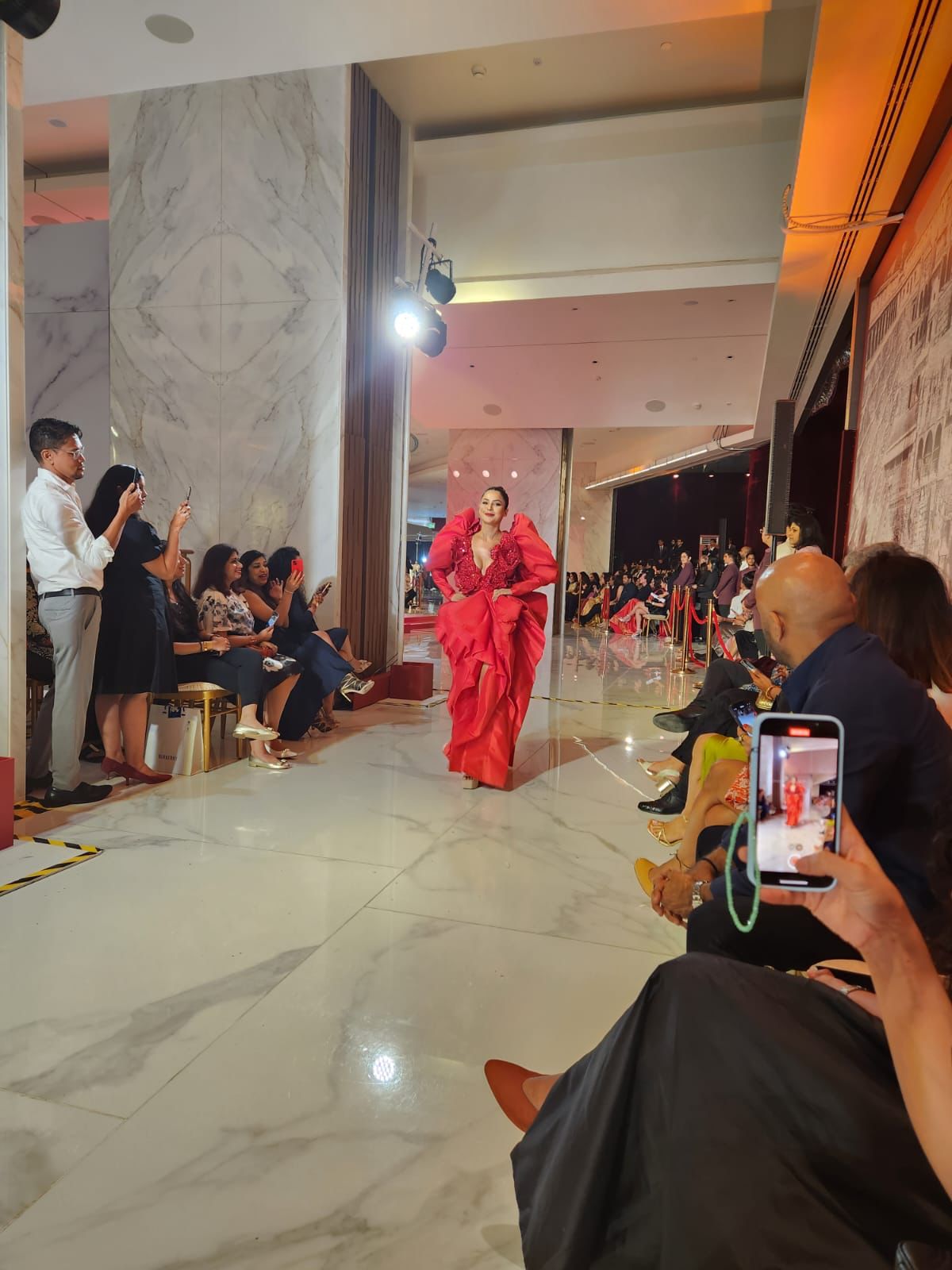 Bollywood Celebrities Dazzle in Abu Jani Sandeep Khosla at the Grand Opening of Jio World Plaza