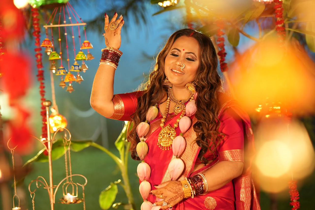 Manndakini Bora's 'Shree Mahalaxmi Mantra' is a heartfelt dedication to the goddess of wealth and prosperity