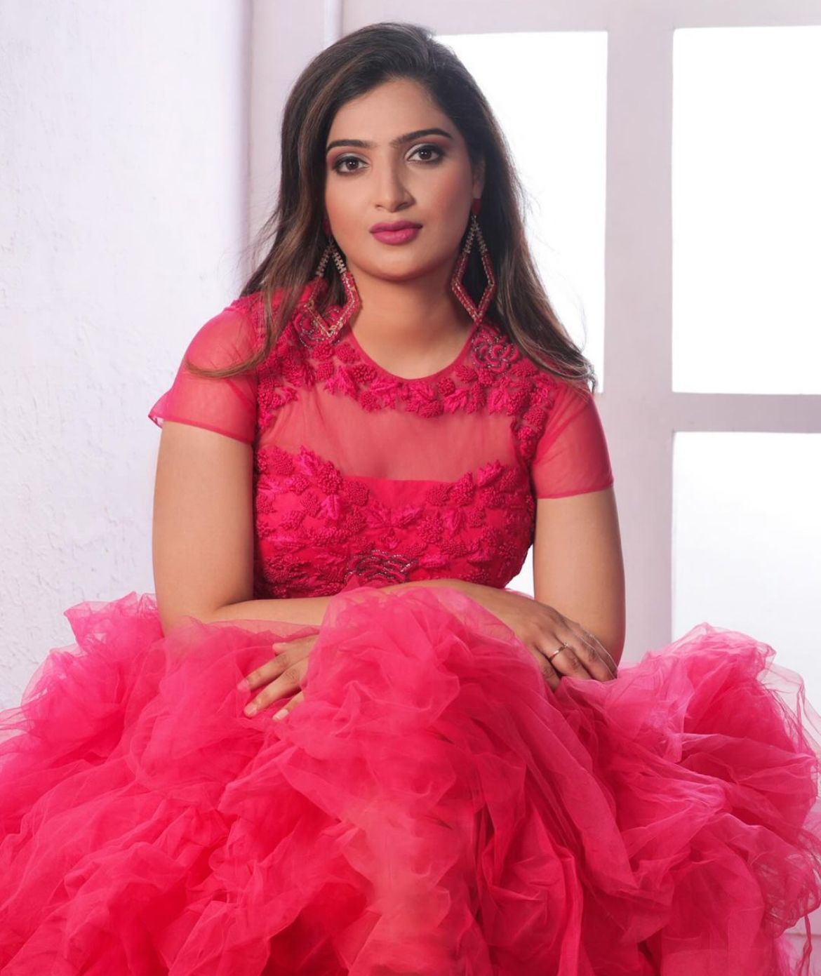 Sana Raees Khan Wows Everyone with Impressive Dance Performance on Bigg Boss 17