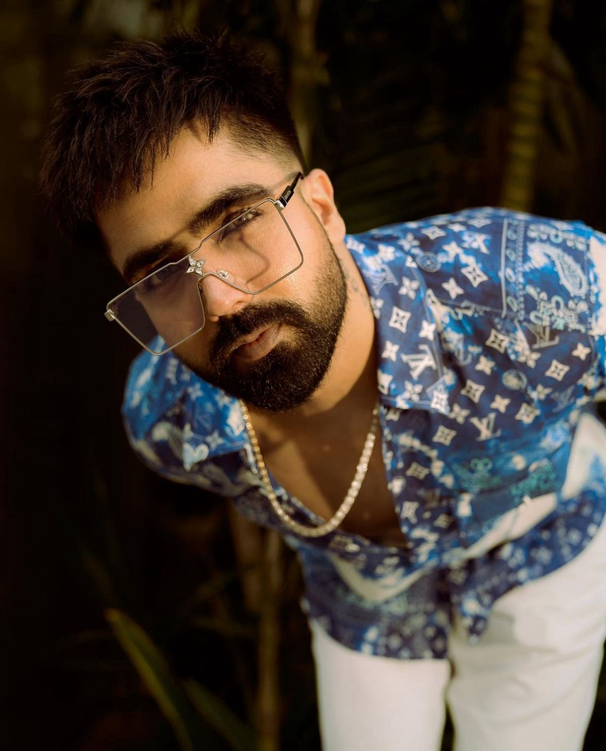 Harrdy Sandhu's Prudent Move: Rescheduling Gurgaon Show Amidst Escalating Pollution Concerns