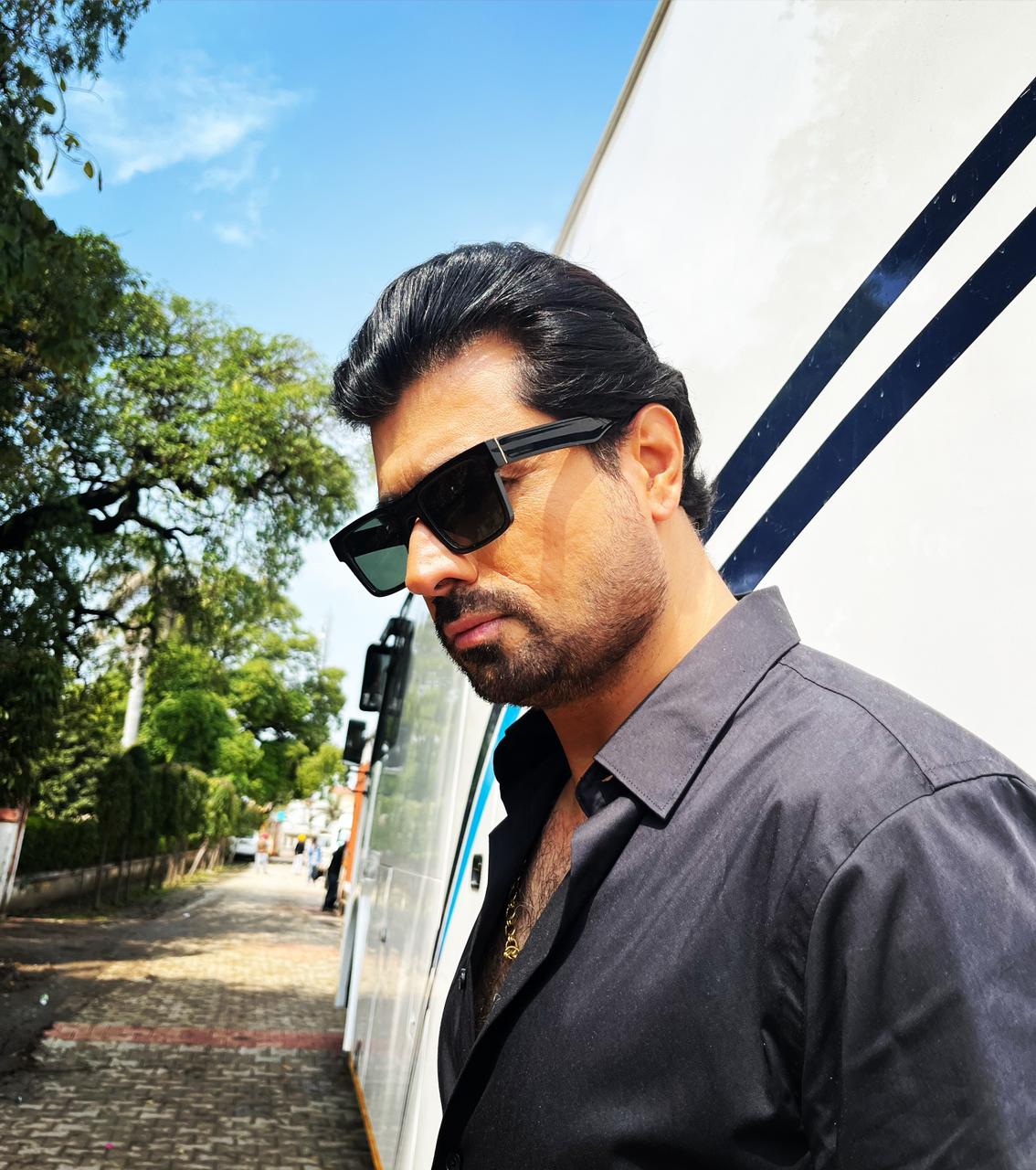 Pritam Pyaare: The Multifaceted Entertainer Set to Shine in "Munda Rockstar"