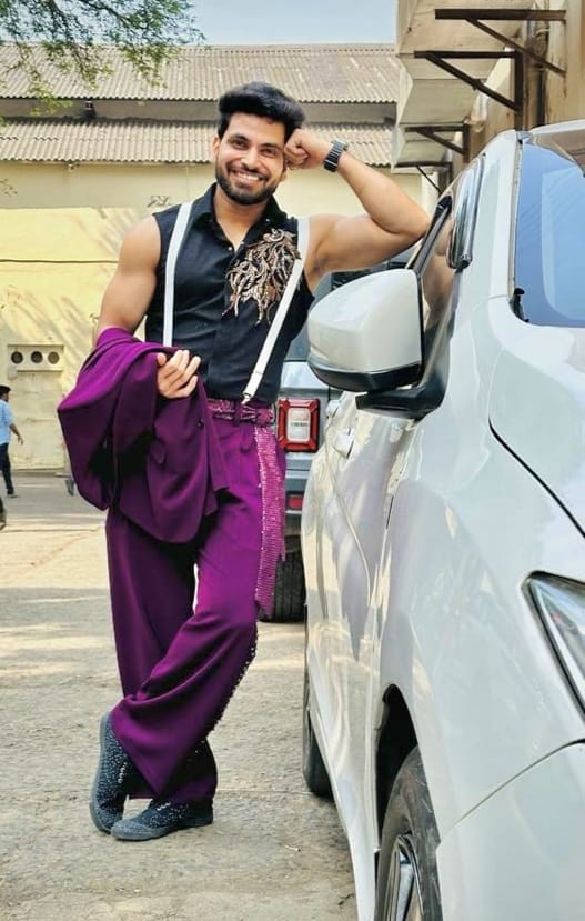 I wanted to make my family proud, my house is a gift for them" Shiv Thakare