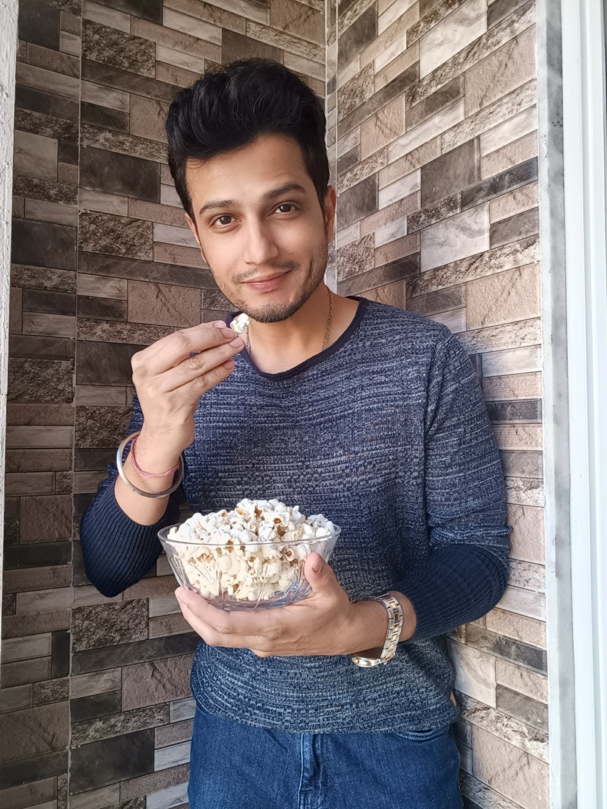 Actors Reveal Their Favorite Popcorn Flavors for National Popcorn Day!