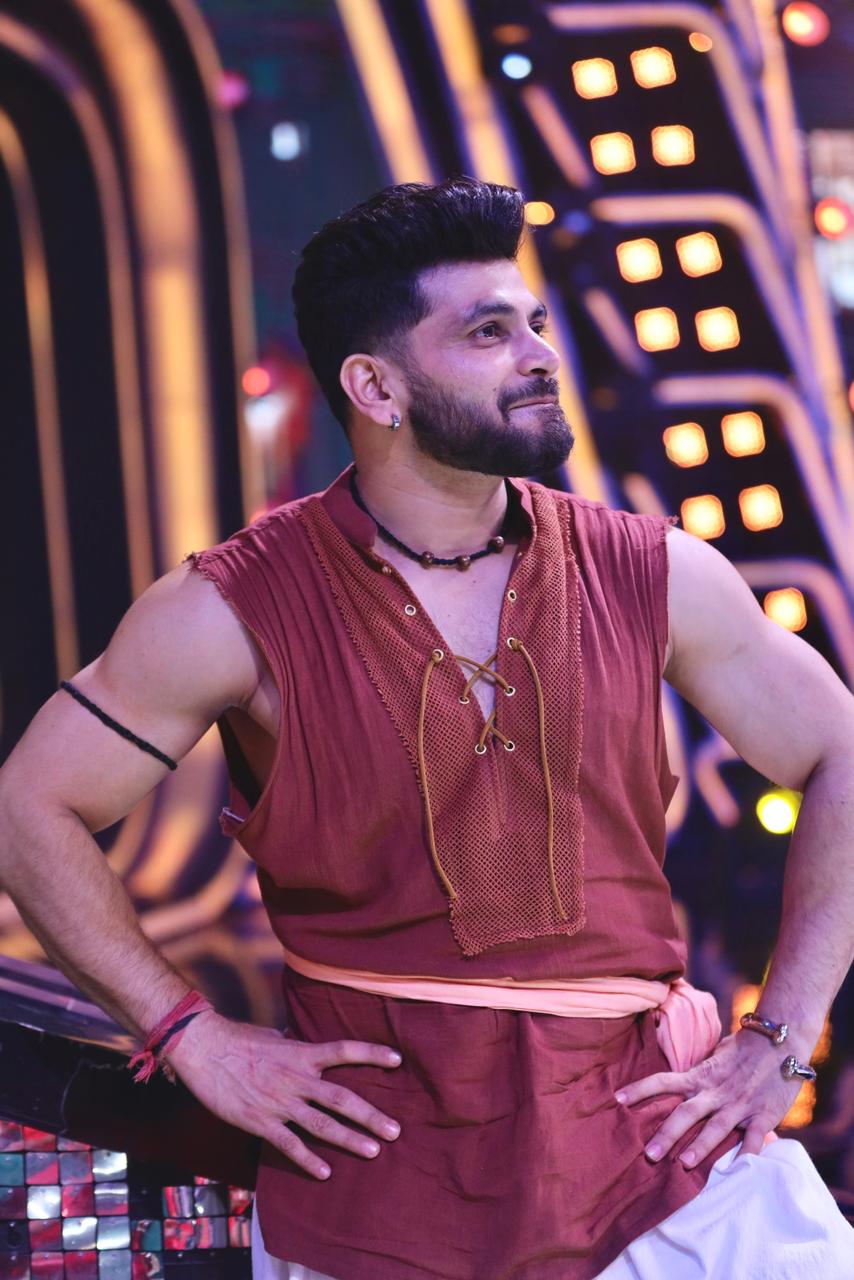 Shiv Thakare's Dancing Tribute to Lord Ram Ahead of Ayodhya Event