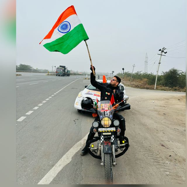 Dilip Patel Sirohi Embarks on Spiritual Journey from Aburaj to Ayodhya