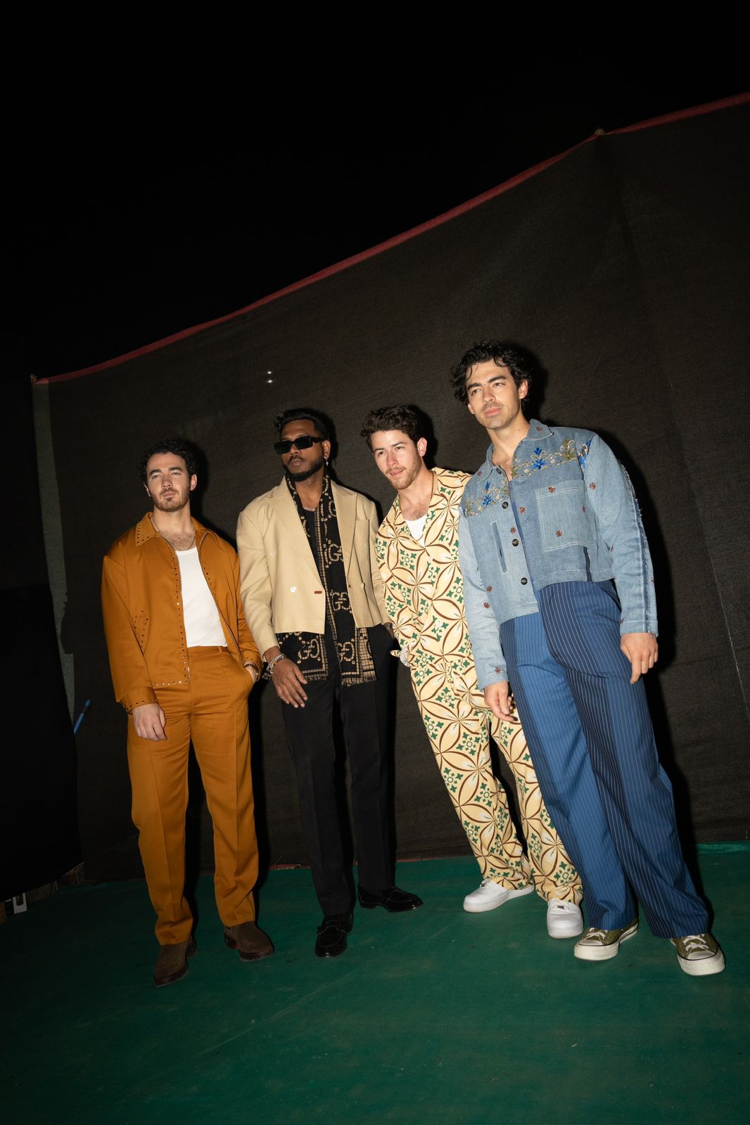 Deepika Padukone Cheers on King & Nick Jonas' Lollapalooza Triumph